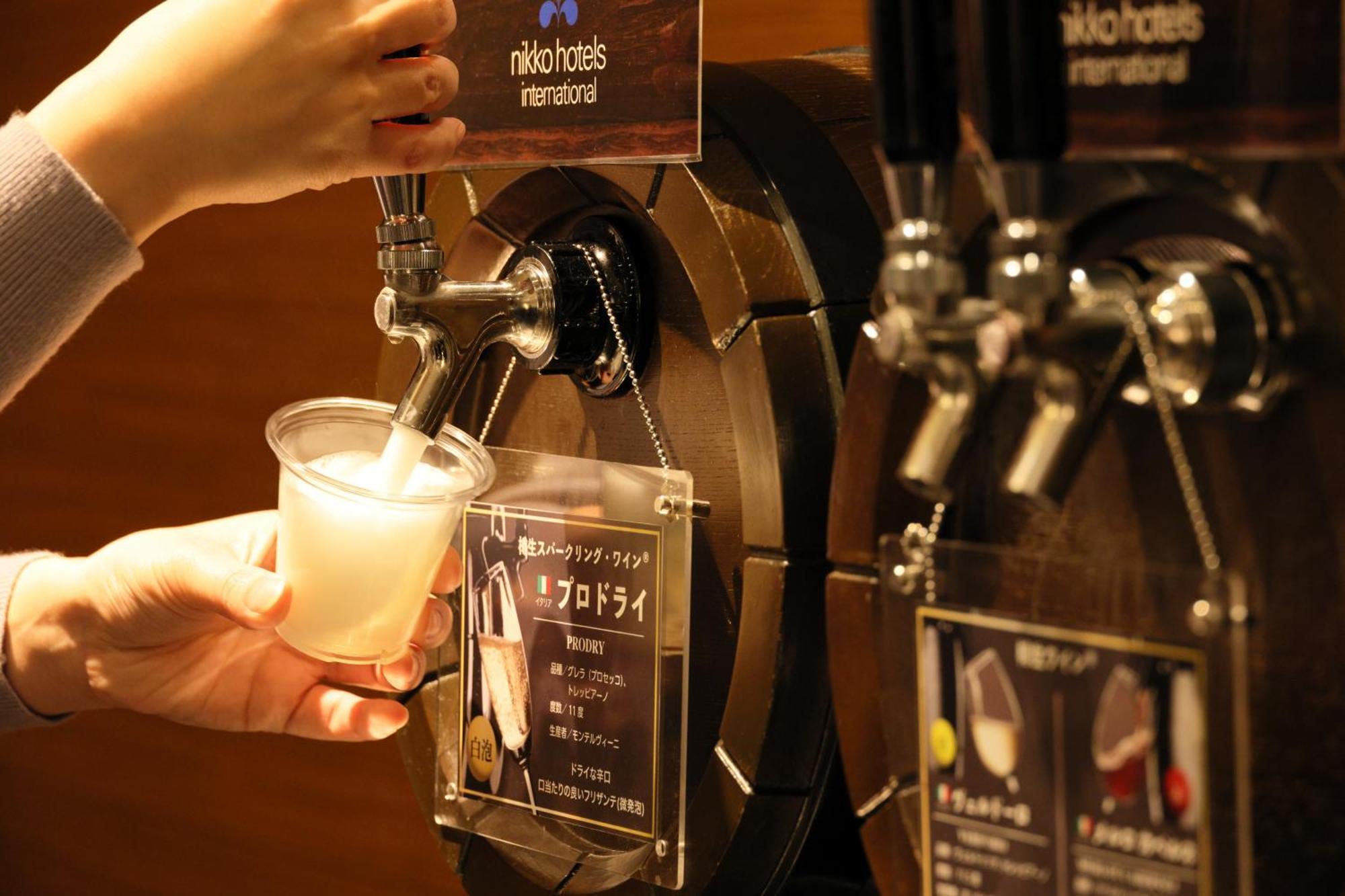 Hotel Nikko Nara Exterior foto A glass of draft beer
